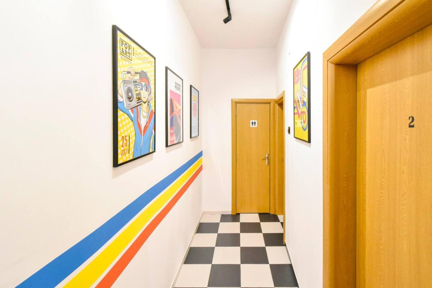 Super Fresh! 3Bdr Apartment In Sofia Center'S Artistic Area Экстерьер фото