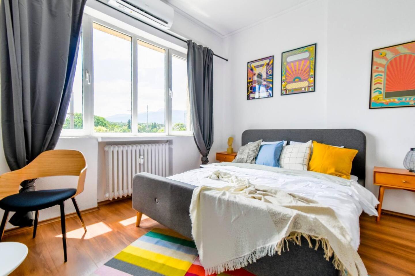 Super Fresh! 3Bdr Apartment In Sofia Center'S Artistic Area Экстерьер фото